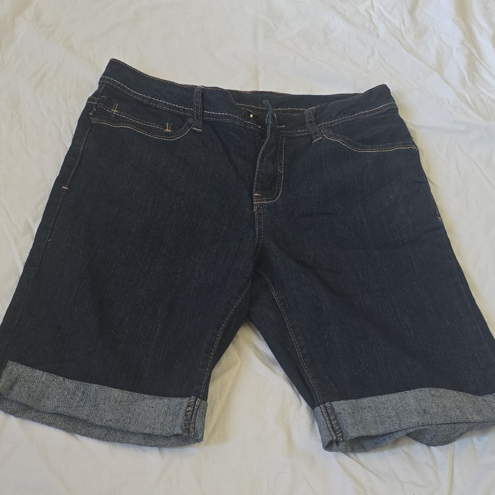 Faded Glory Girls Size 8 Dark Wash Denim Bermuda Shorts Cuffed Stretch Zip