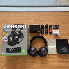 SteelSeries Arctis Nova Pro Wireless
