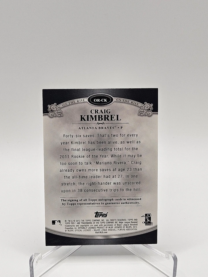 Topps Tier One On the Rise 2011 automático Craig Kimbrel #OR-CK/25 (RC) Foto 2 de 2