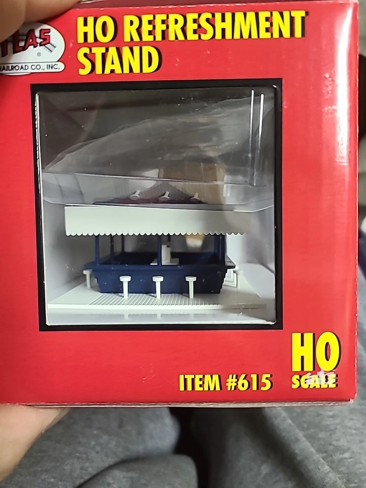Brand New Atlas HO Scale #615 Refreshment Stand Pre-built Kit With Decals  - Image 3 of 4