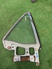 1965 1966 Original Ford Mustang Coupe Quarter Window Glass Passenger Clear Rh 1965 1966 Original Ford Mustang Coupe Quarter Window Glass Passenger Clear Rh