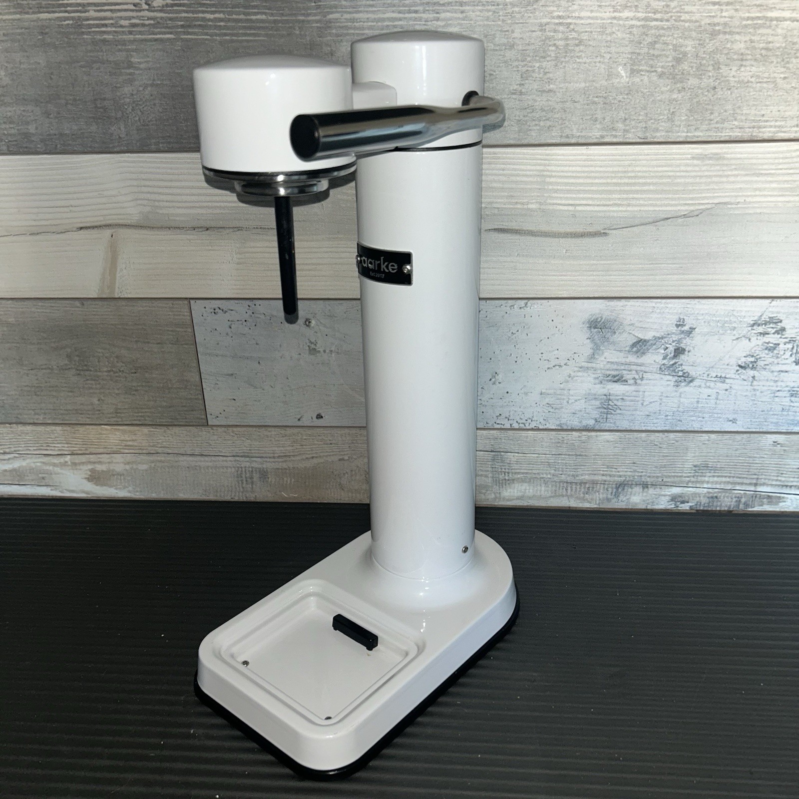 Aarke Carbonator AA01 Sparkling Water Maker Machine Only White