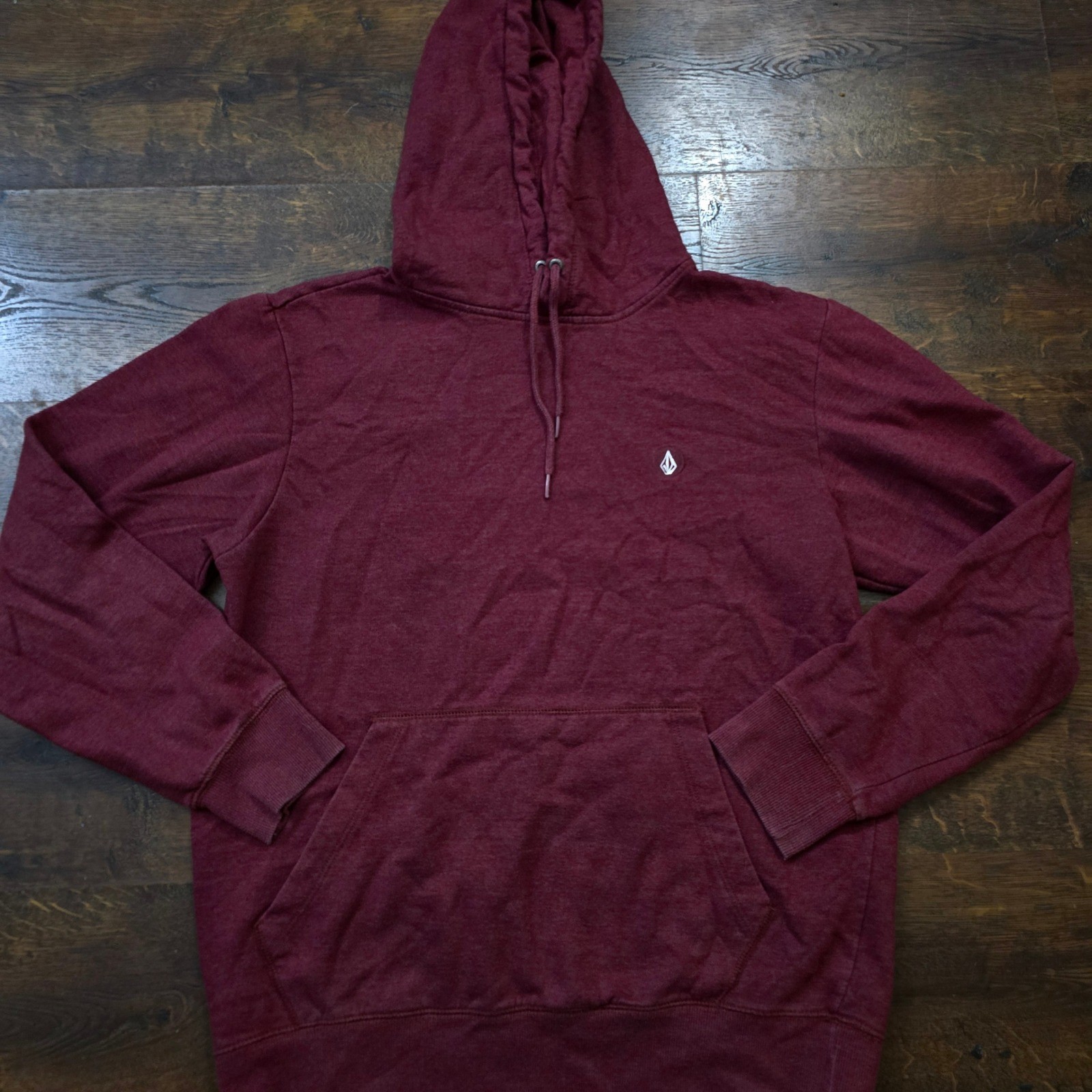 Volcom Burgundy Heathered Pullover Hoodie Logo Emblem Pocket Mens Medium skater