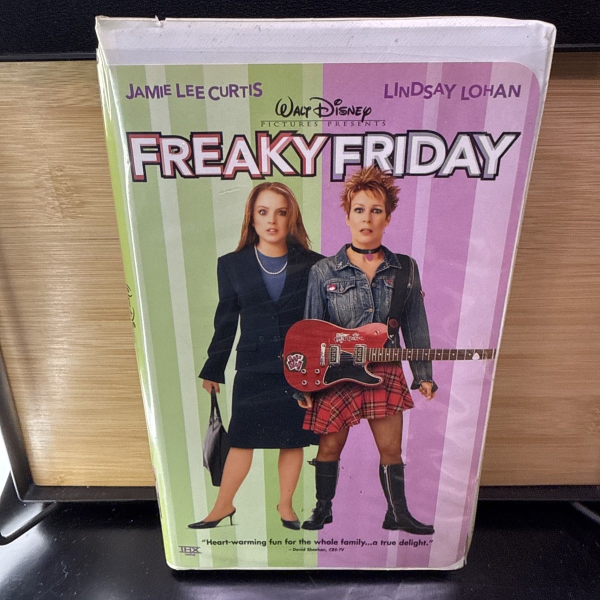 Freaky Friday Clamshell VHS 2003 Inserts Jamie Lee Curtis Lindsay