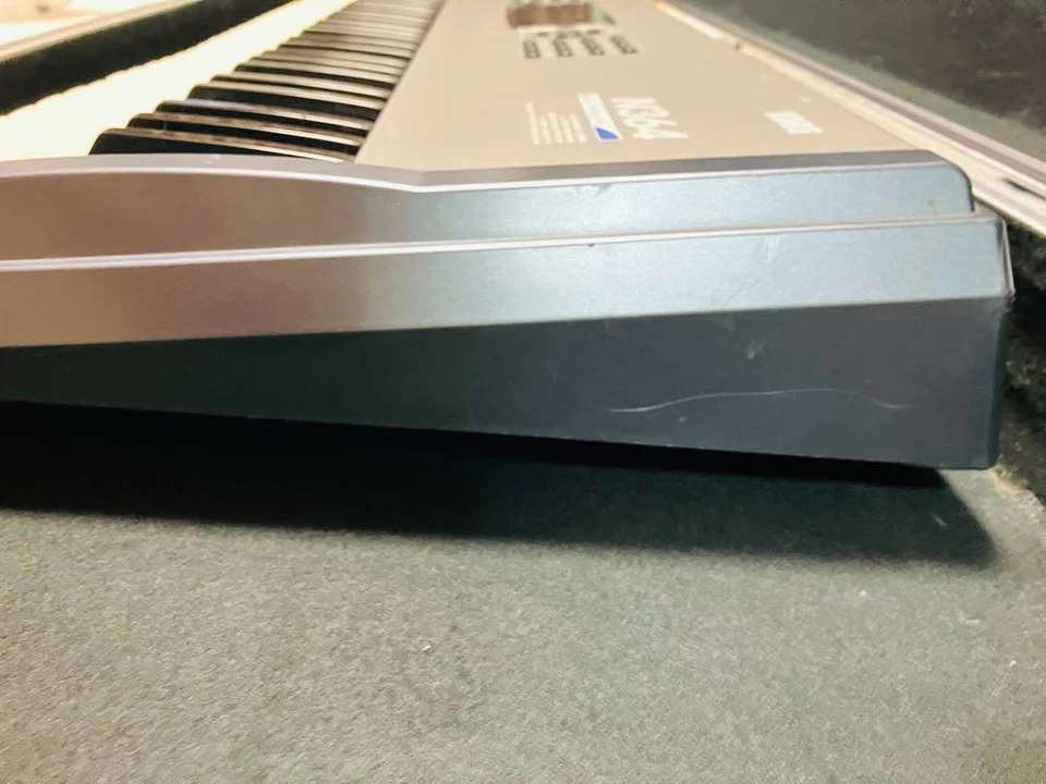 KORG N364 61-Key Synthesizer w/case - Image 4 of 4