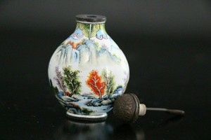 18th Chinese Antique Hand Painted Hand-Painted Landscape Cloisonne Snuff Bottle