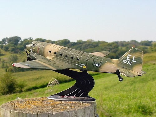 1/72 Diecast AC-47D "Spooky" Gunship Military DC-3 C-47 Military Airplane NIB - Picture 2 of 3