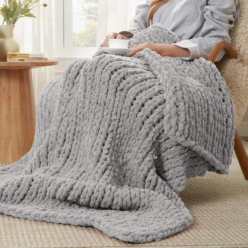 Chunky Knit Blanket Throw, Thick Soft Chenille Yarn Throw, Warm Handmade Rope... - Picture 7 of 9