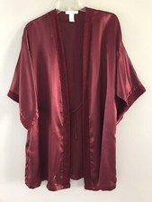 Vintage Maidenform Women  s Burgundy Satin Robe Decorative Trim Size Medium
