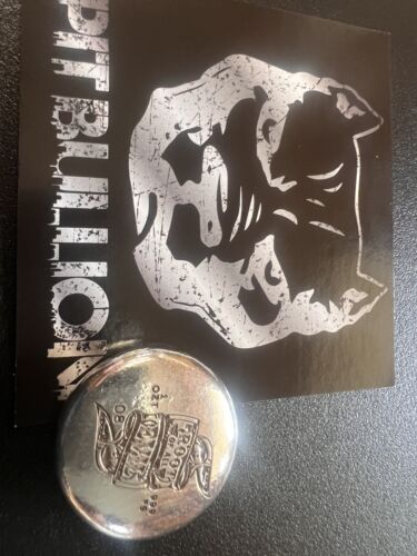Pitbullion 1oz.999 Silber Knopfform Gießen #08, (niedrige #) Wurzel allen Bösen mit Kakao - Bild 1 von 3
