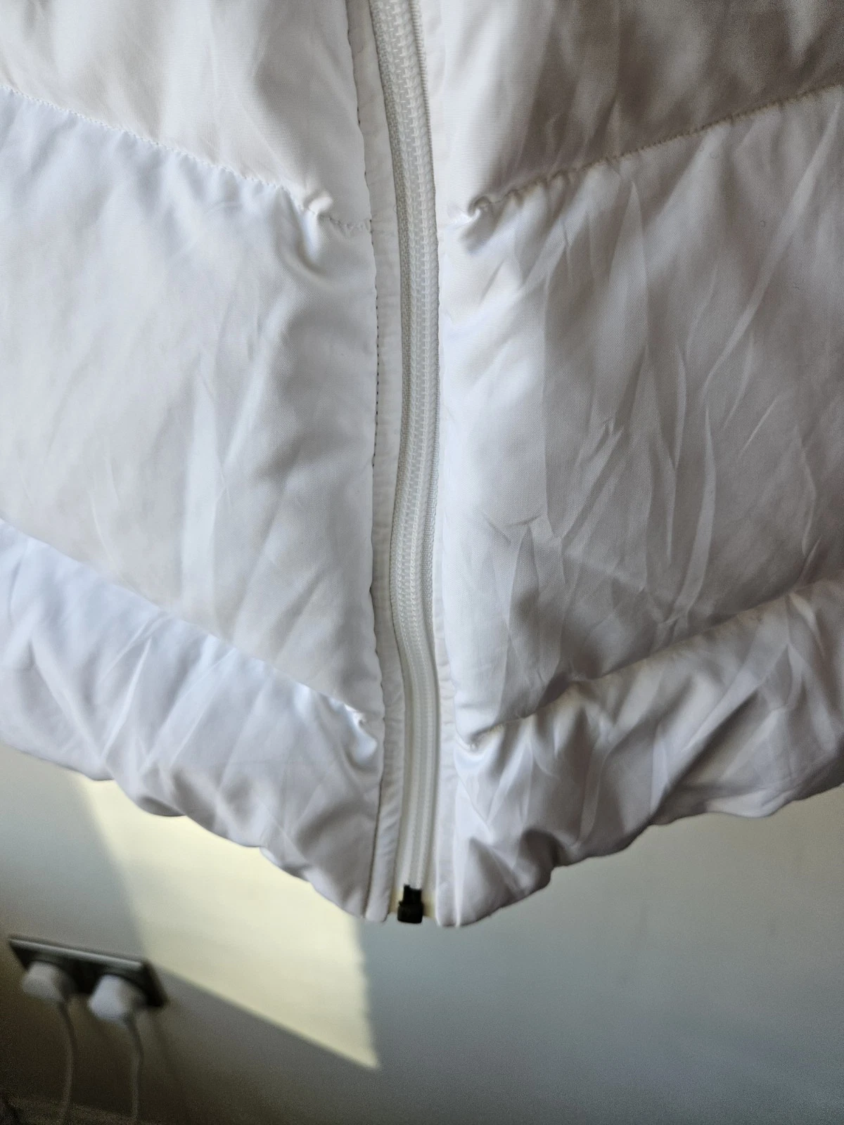 Vintage Nike Allure Down Puffer Vest Women’s XL White Cream Y2K Gilet Hooded - product detail image 10