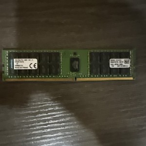 Kingston 16GB KVR24R17D4/16I 2Rx4 PC4-2400T-RA1-11 Server Memory ECC Reg DDR4