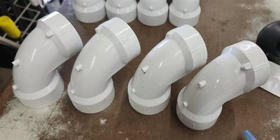 4 PK LASCO Pipe Sch 40 PVC 90 Degree Elbow 1-1/2 Hub