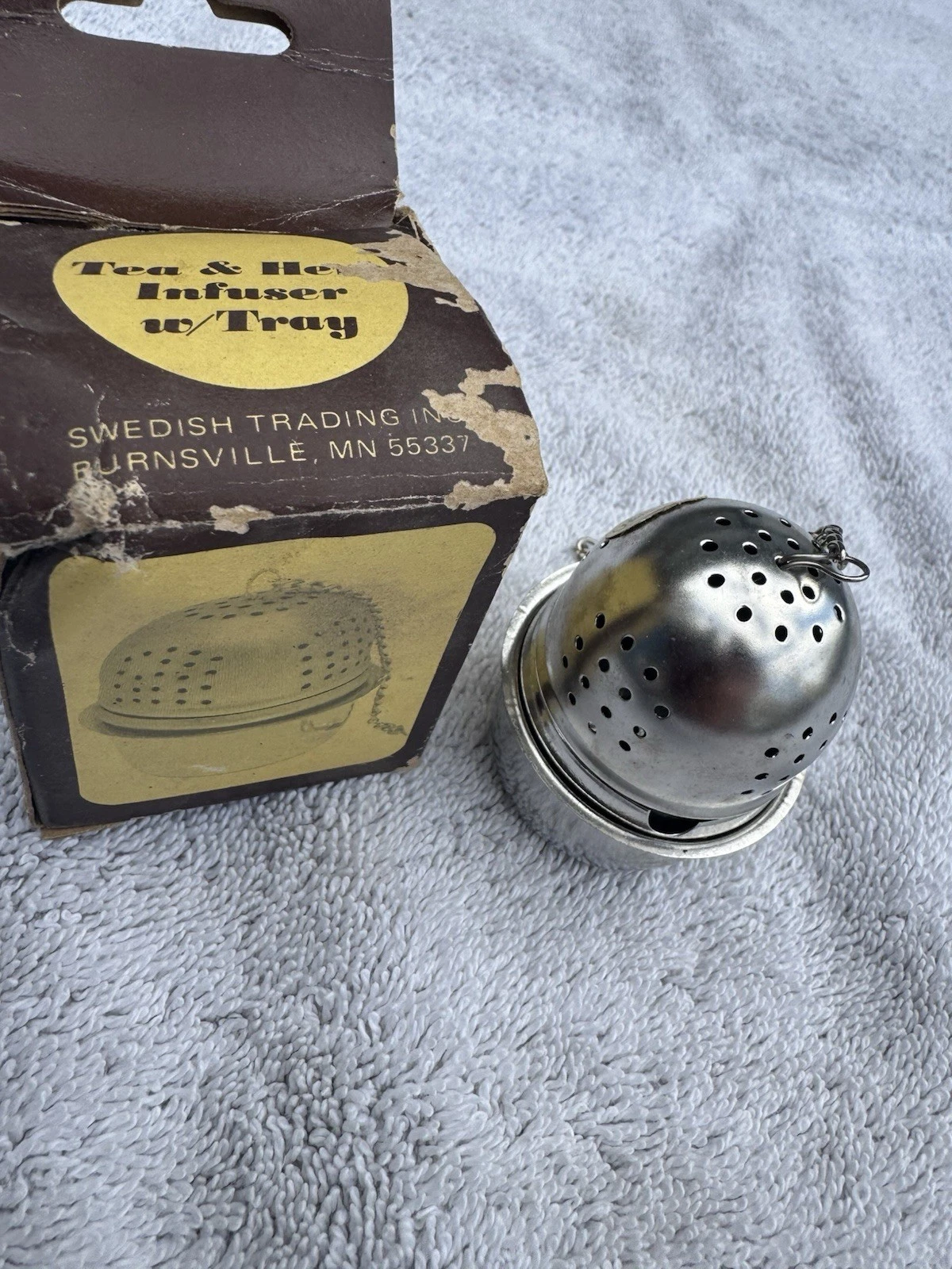 Vintage Tea / Herb Infuser Strainer Mage in Hong Kong in Original Box Never Used