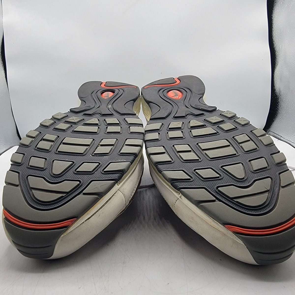 Nike Air Max 98 SE MEns 11.5 White Sneaker Shoes Vast Grey 