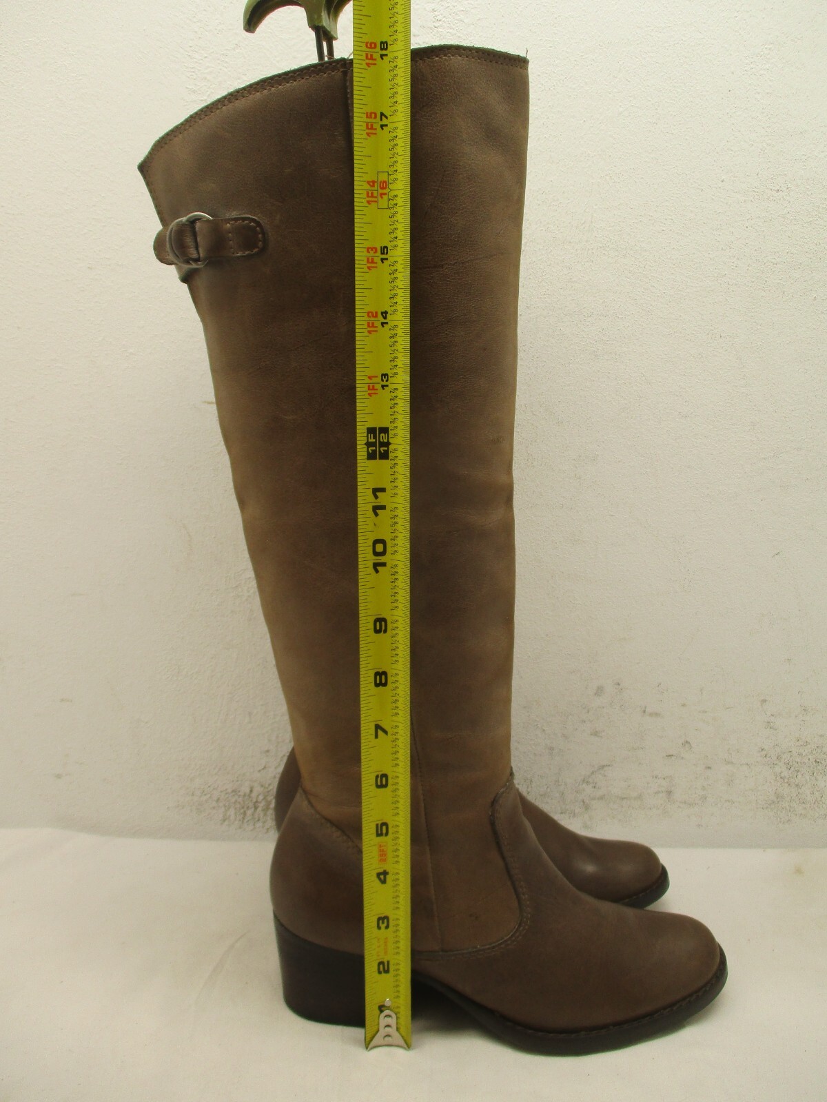 Picture 9 of 10