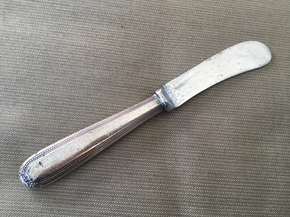 Faca espalhadora de manteiga descartável Christofle Perles placa de prata COMO ESTÁ frisada 1890 - Imagem 3 de 4