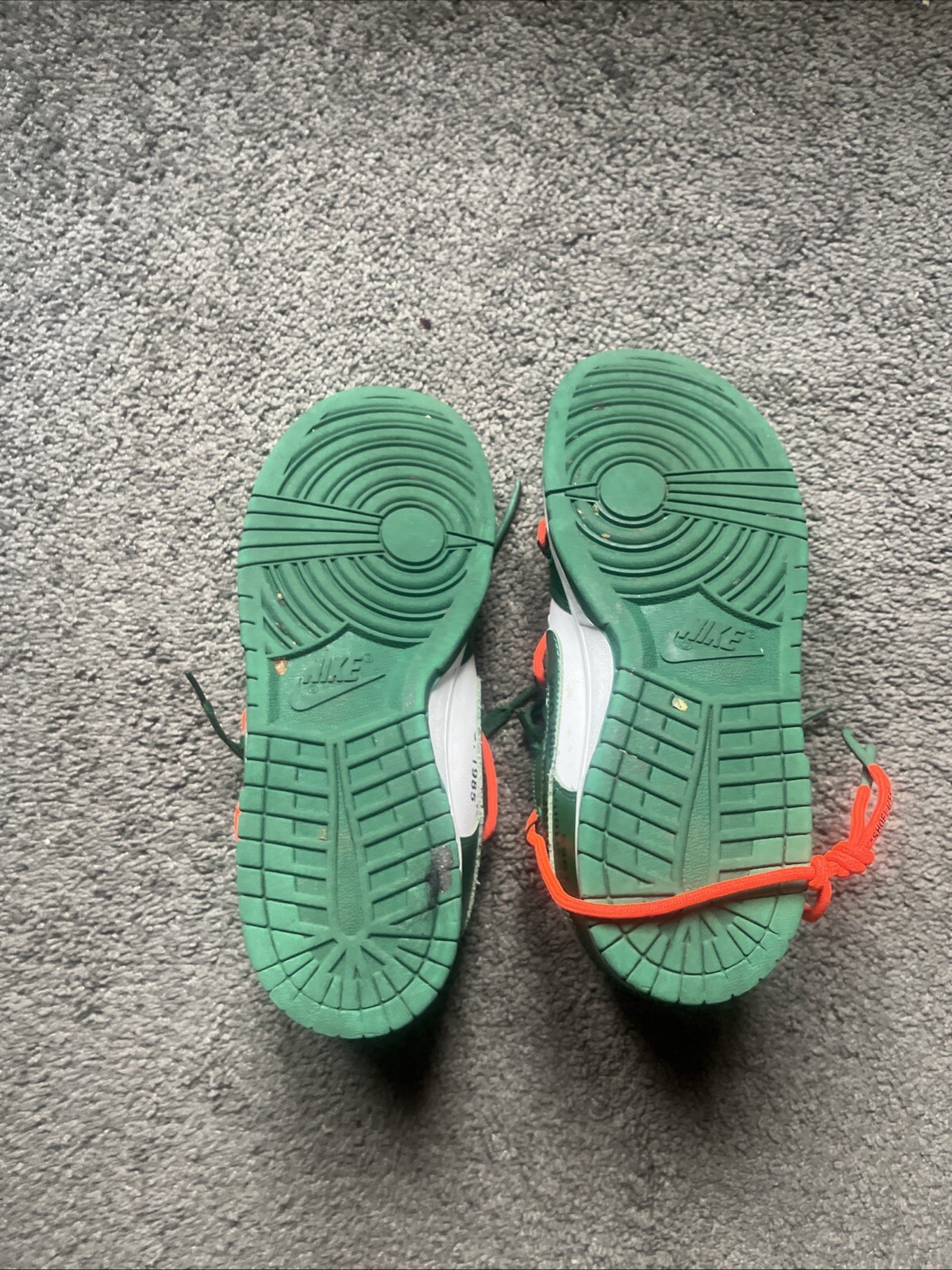 off-white pine green dunks - image 5