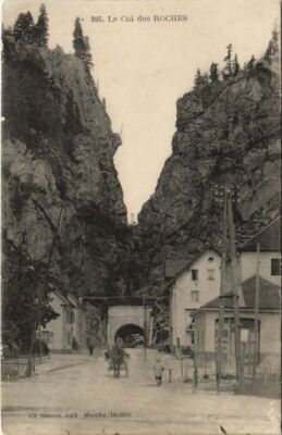 Old postcard Le Col des Roches (1115661)