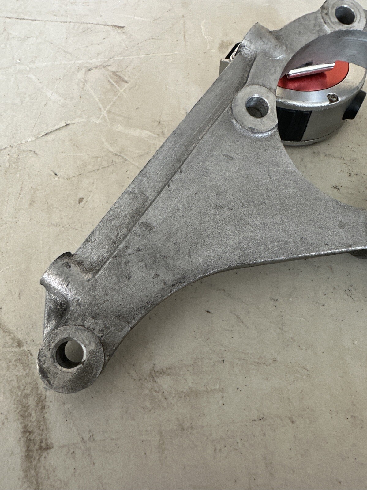 OEM Ferrari Mondial T Power Steering Pump Bracket ONLY READ 139511