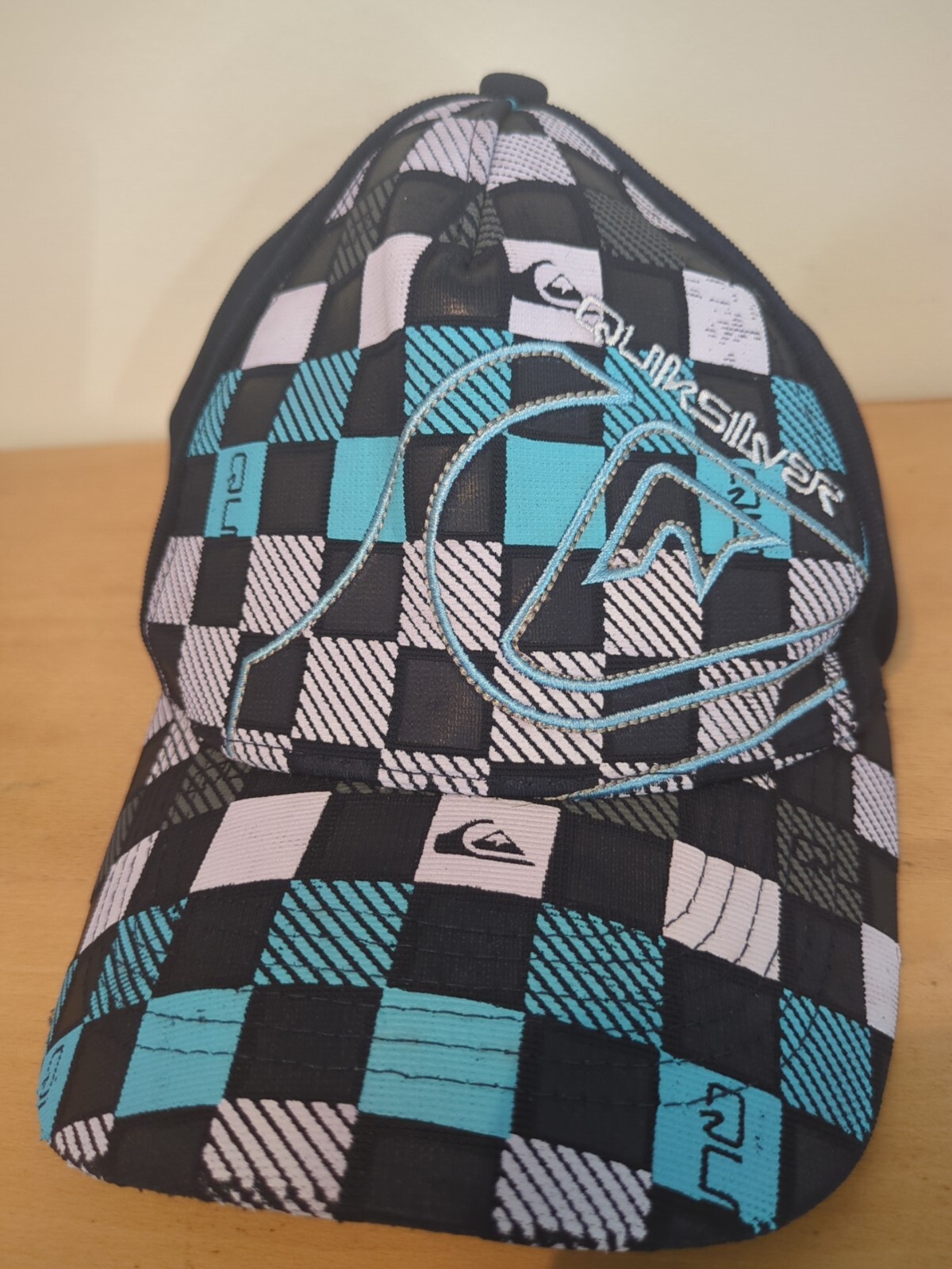 quicksilver baseball cap - image 2