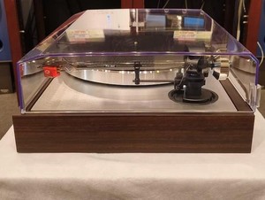 (US Duty Free) Pro-Ject der klassische EVO Plattenspieler mit Riemenantrieb, ...