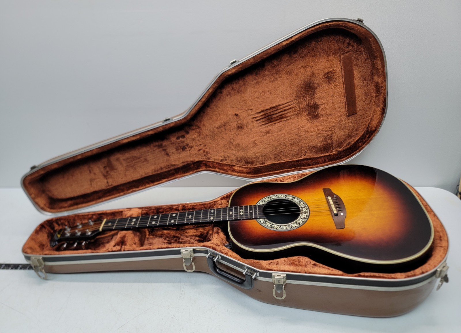 Ovation 1617 Legend? 6-String Acoustic Electric Guitar