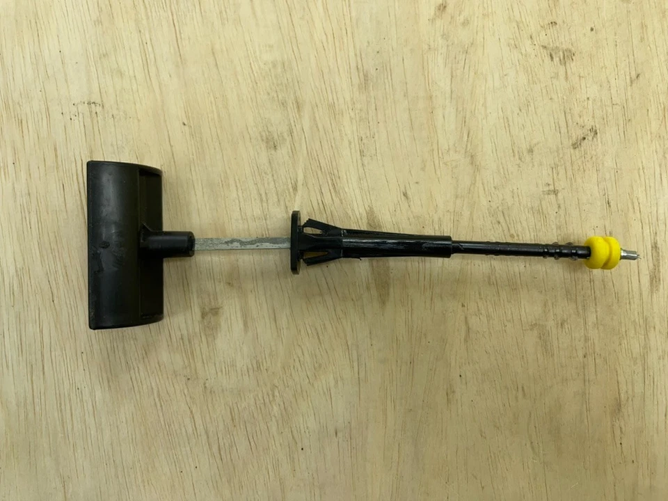 Manija de liberación de freno de estacionamiento de emergencia GM OEM 82-88 El Camino Malibu Monte Carlo Foto 2 de 4