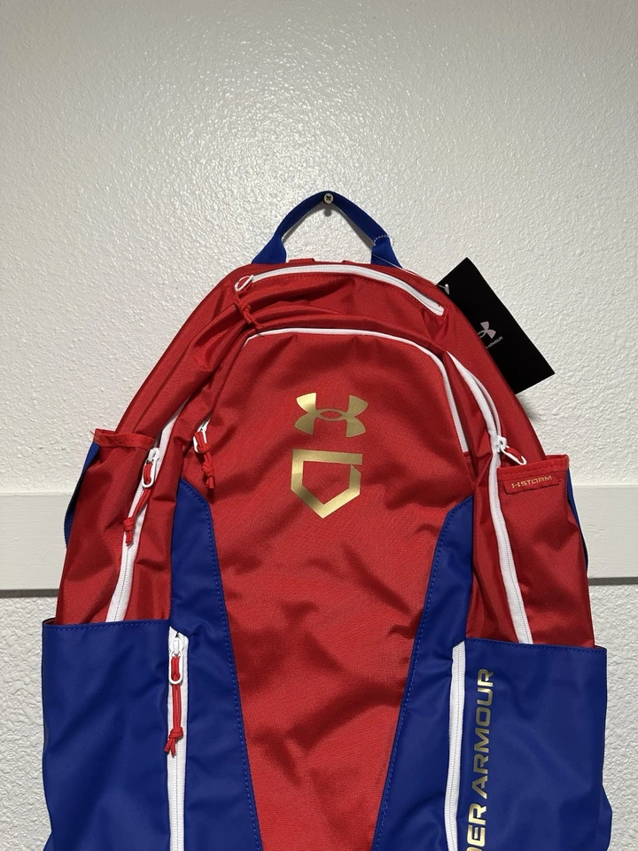 Mochila de beisebol Under Armour UA Storm Yard 2.0 nova com etiquetas vermelha branca azul - Imagem 2 de 4