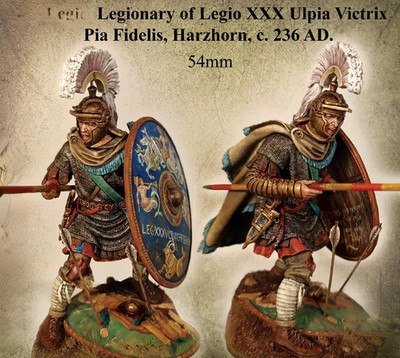 1/32 Scale Ancient Roman Legionary Resin Figure Legio XXX Ulpia Victrix Model