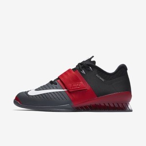 red nike weightlifting shoes