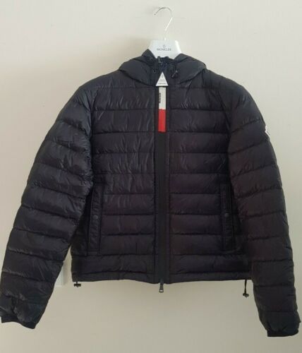 verantwoordelijkheid Oranje Sport MONCLER Men's Rook Hooded Quilted Down Shell Jacket Black Size 2 Medium |  eBay