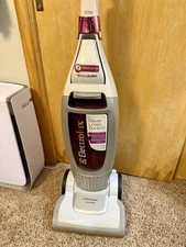Electrolux EL8501 Versatility Upright Vacuum Cleaner  Pink