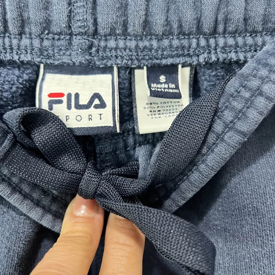 Fila Men's Navy Blue Fleece Cargo Joggers - Image 4 of 4