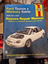 Haynes Repair Manual Ford Taurus and Mercury Sable (1996-2001) 38075