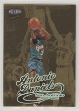 1998-99 Fleer Ultra Gold Medallion Antonio Daniels #2G 0a3