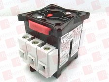 SCHNEIDER ELECTRIC V0 / V0 (NEW NO BOX)