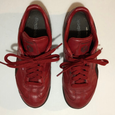 Reebok British Flag Shoes Sneaker Tennis Shoe Leather Red Black Womans Size 