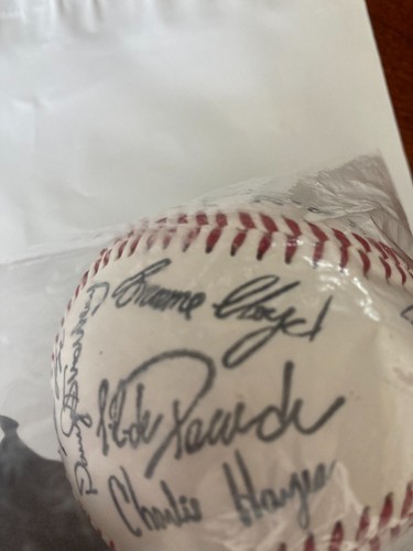 NY YANKEES TEAM BASEBBALL DARRYL STRAWBERRY JOE TORRE MARIANO RIVERA SIGNED 1996 - Picture 6 of 12