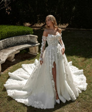 Luxury Lace Appliques Wedding Dresses with Side Split Court Train Bridal Gowns