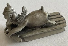 Hudson Pewter 2.25” Penguin On Sled 1980 Collectible Figurine