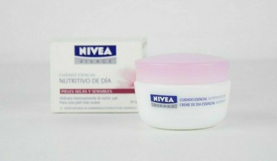 Beauty Pflege Nivea Tagespflege Creme empfindliche Haut Geschenk Weihnachten