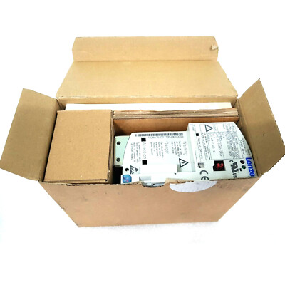 New In Box LENZE E82EV371-2C200 E82EV371K2C200 Vector Inverter 0.37KW 220V