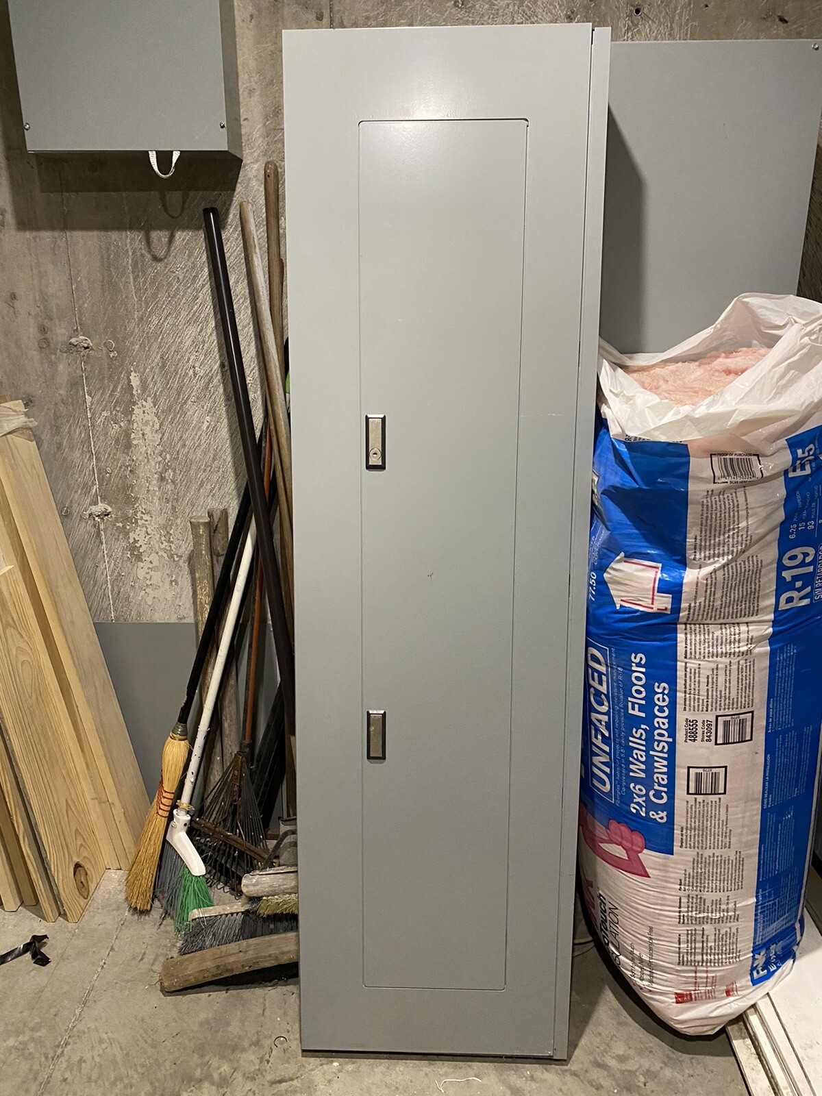 EATON CUTLER HAMMER 400 AMP 208/120 3 PHASE MAIN BREAKER 42 CIRCUIT