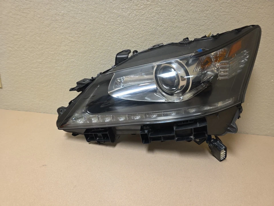 Conjunto de faros Lexus GS350 2013-2015 AFS lado izquierdo OEM  Foto 4 de 4