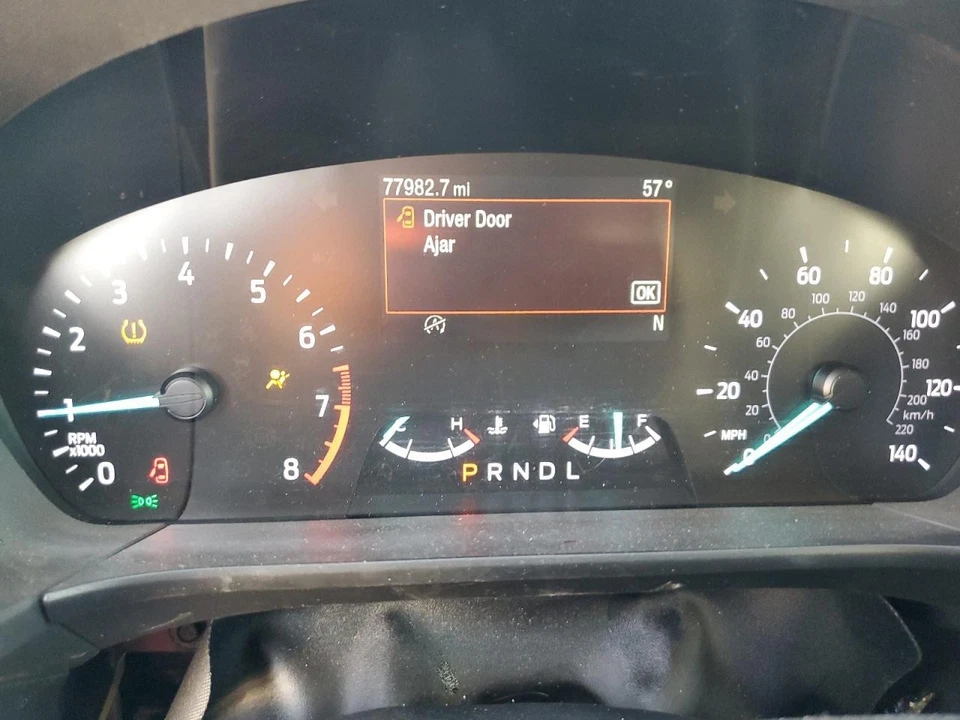 Used Air Cleaner Assembly fits: 2021 Ford Escape 1.5 Grade A - Image 4 of 4