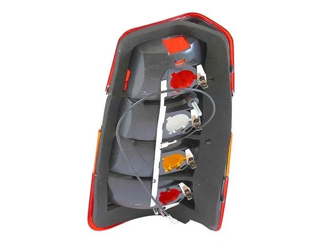 PRO PARTS 1372441 Taillight Volvo 245 240 265 - Image 2 of 2