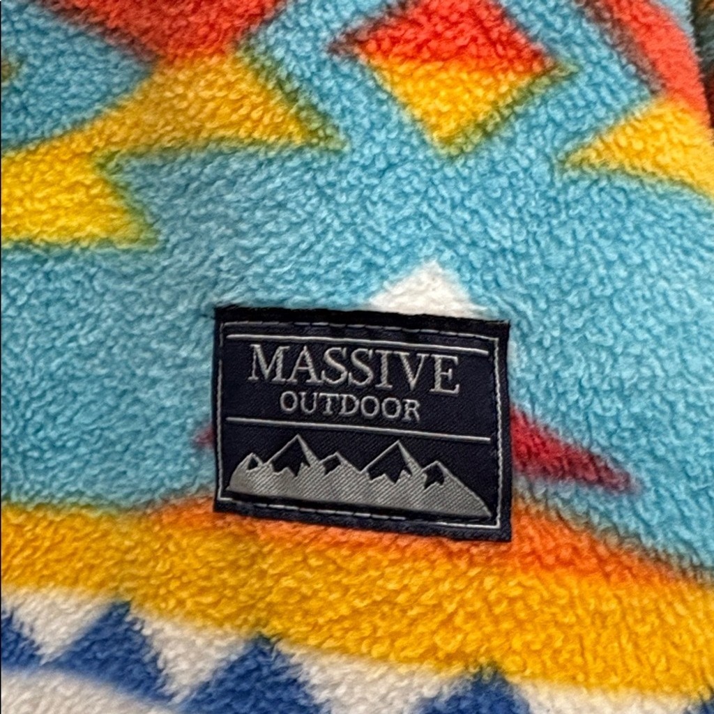 Massive Outdoor Men's Aztec Patterned Jacket Size… - image 4