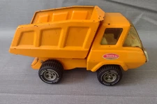 Vintage 1970s Tonka Small Pressed Steel Orange Dump Truck 9 Inches 53040