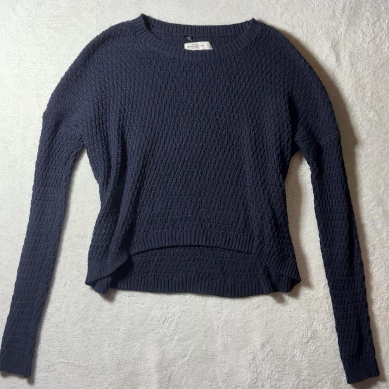 Vintage Abercrombie and Fitch Women’s Navy Blue Sweater Size M/L